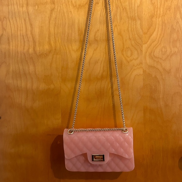 Pink plastic quilted purse - Picture 2 of 6